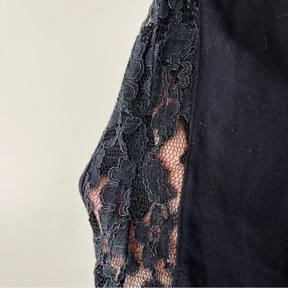Forever 21 Black Lace Short Sleeve Top Medium - Picture 7 of 8